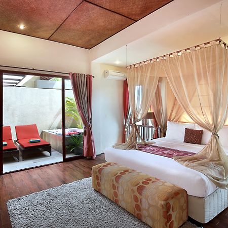 Kanishka Villas Seminyak Esterno foto